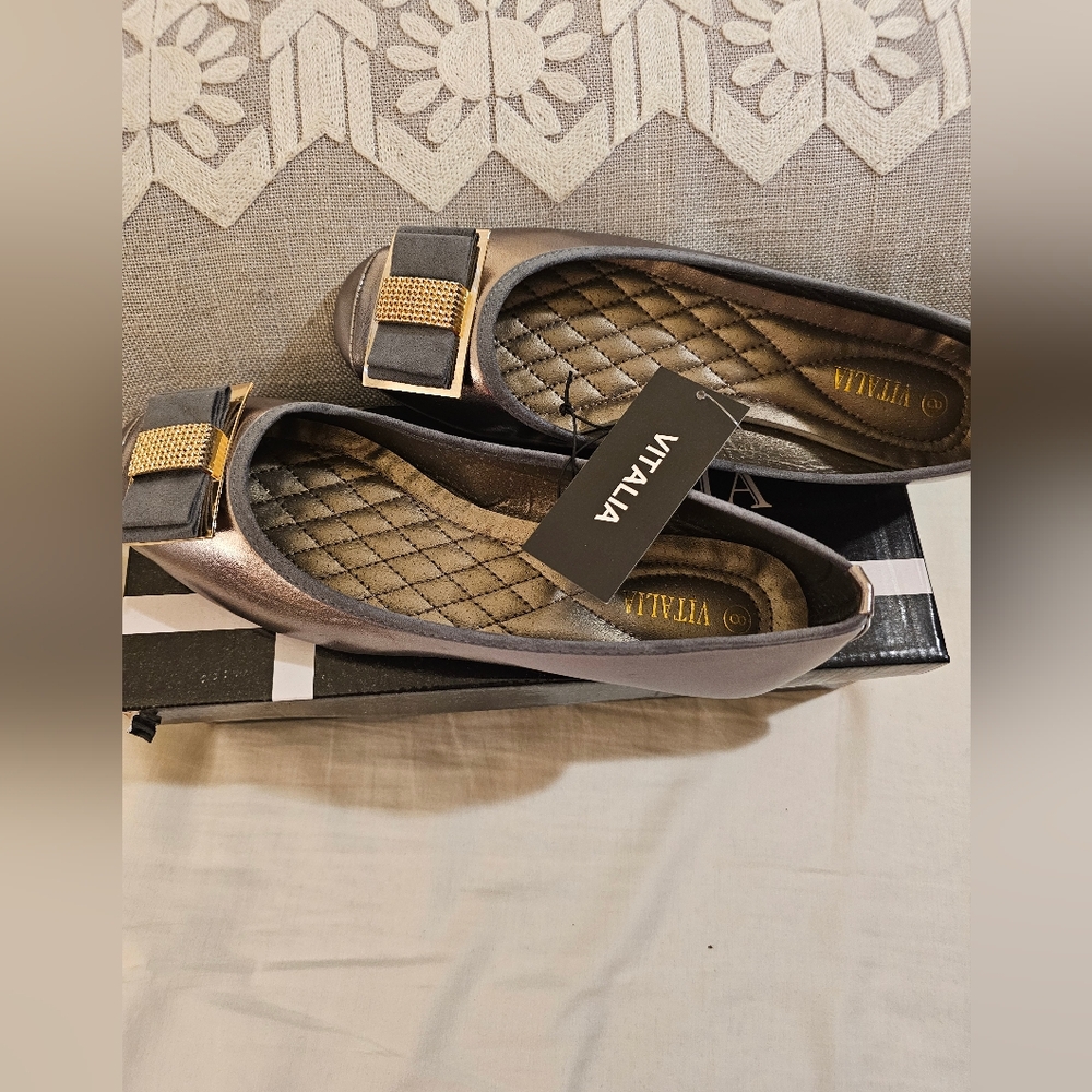 VITALIA FLAT SHOES NWT